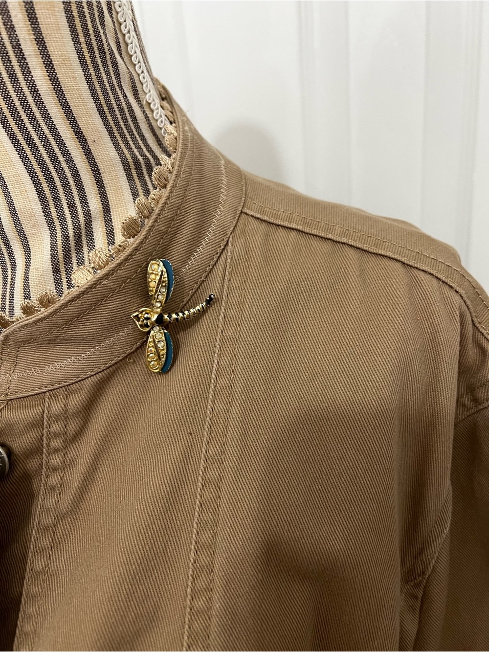 Baccini Upcycled dark tannish brown Jacket with Lace Appliqué and trim. - Picture 3 of 5